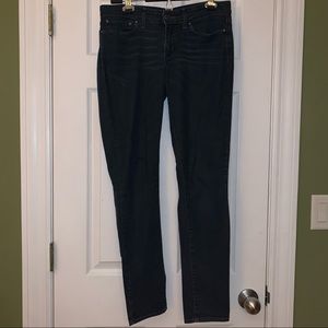 LEVI’S 29 Mid Rise Demi Curve Skinny jeans